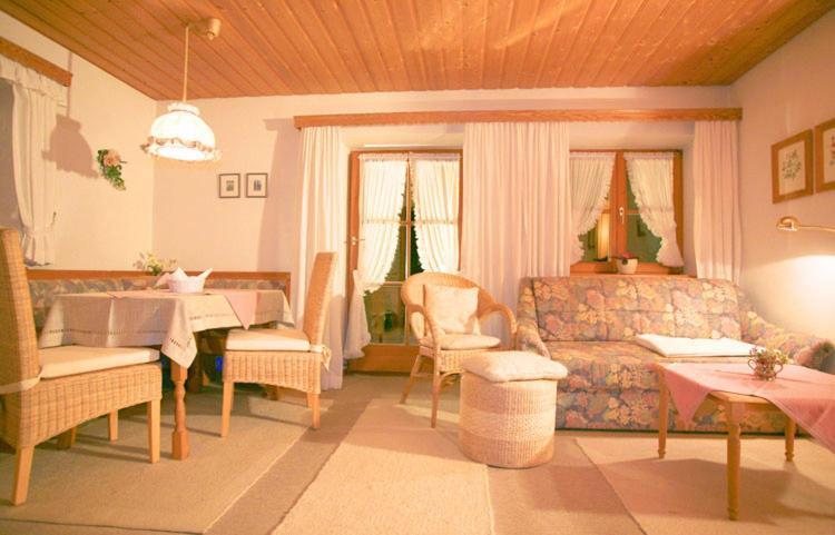 Gaestehaus Gschwendtner - Chiemgau Karte Inzell Esterno foto